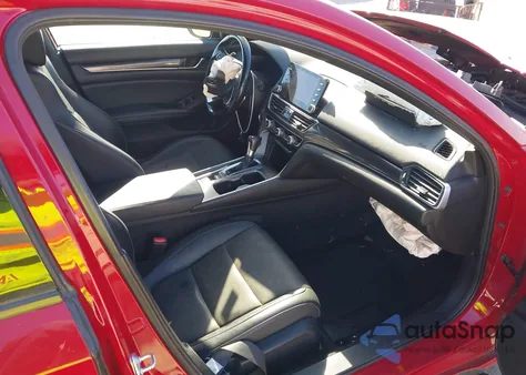 2021 Honda Accord Sport z USA, uszkodzony, nr VIN 1HGCV1F33MA098674